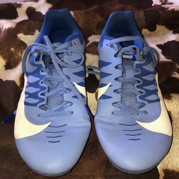 Size 8.5 Nike women sprinting spikes - Picture 1 of 4